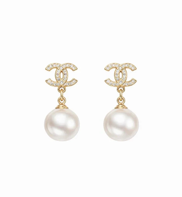 "CC" Pearl Ohrringe