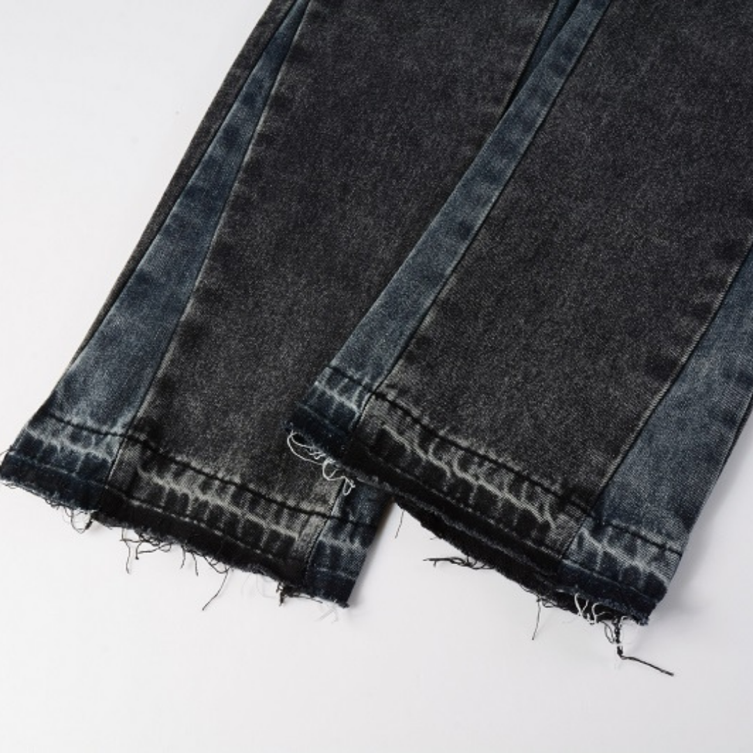 Amr Flared Jeans